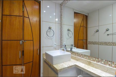 Apartamento para alugar com 48m², 2 quartos e 1 vagaBanheiro