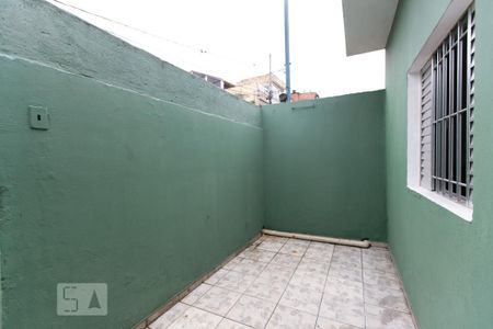 Casa para alugar com 40m², 1 quarto e sem vagaQuintal