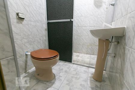 Casa para alugar com 40m², 1 quarto e sem vagaDetalhe banheiro