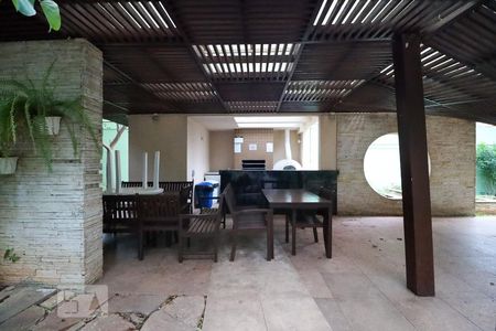 Apartamento à venda com 234m², 3 quartos e 3 vagasChurrasqueira