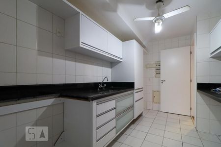 Apartamento à venda com 234m², 3 quartos e 3 vagasCozinha