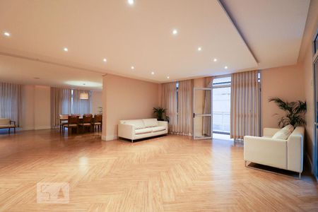 Apartamento à venda com 234m², 3 quartos e 3 vagasSalão de Festas