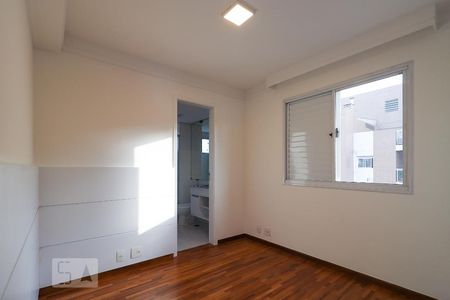 Apartamento à venda com 234m², 3 quartos e 3 vagasSuíte 2