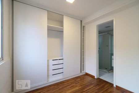 Apartamento à venda com 234m², 3 quartos e 3 vagasSuíte 3