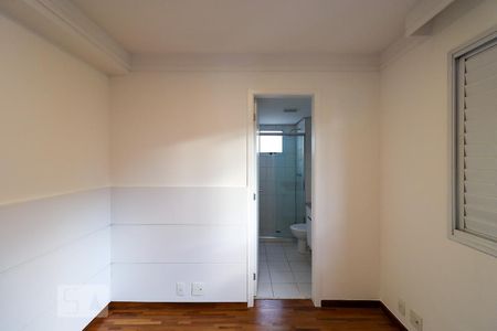 Apartamento à venda com 234m², 3 quartos e 3 vagasSuíte 2