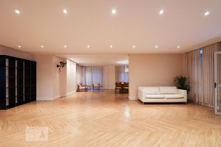 Apartamento à venda com 234m², 3 quartos e 3 vagasSalão de Festas