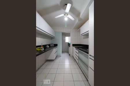 Apartamento à venda com 234m², 3 quartos e 3 vagasCozinha