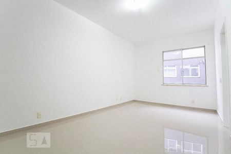 Sala de apartamento para alugar com 3 quartos, 105m² em Jardim Guanabara, Rio de Janeiro