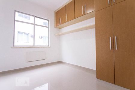 Quarto 2 de apartamento para alugar com 3 quartos, 105m² em Jardim Guanabara, Rio de Janeiro