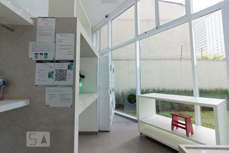 Studio para alugar com 40m², 1 quarto e 1 vaga Studio para alugar com 40m², 1 quarto e 1 vagaLavanderia