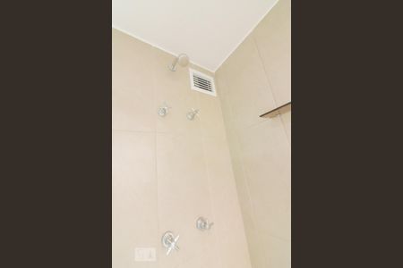 Studio para alugar com 40m², 1 quarto e 1 vaga Studio para alugar com 40m², 1 quarto e 1 vagaBanheiro