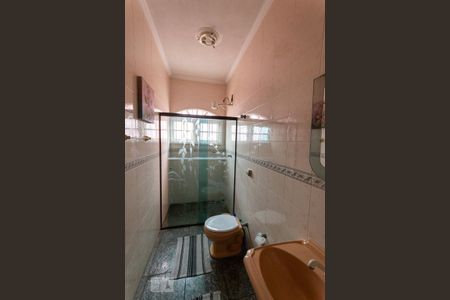 Casa à venda com 480m², 3 quartos e 3 vagasBanheiro Social