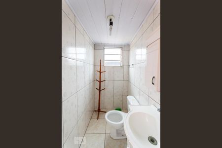 Casa à venda com 480m², 3 quartos e 3 vagasBanheiro de Serviço