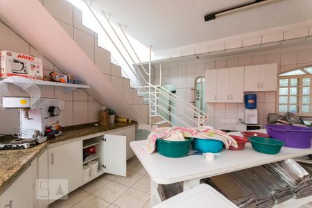 Casa à venda com 480m², 3 quartos e 3 vagasCozinha 2