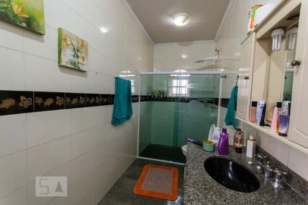Casa à venda com 480m², 3 quartos e 3 vagasBanheiro da Suíte