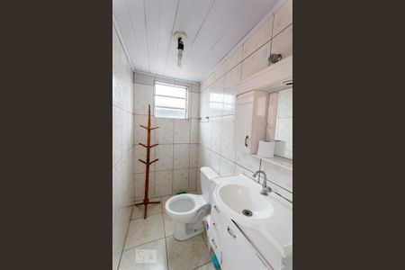 Casa à venda com 480m², 3 quartos e 3 vagasBanheiro de Serviço