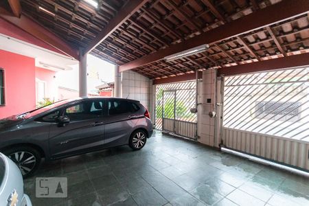 Casa à venda com 480m², 3 quartos e 3 vagasGaragem