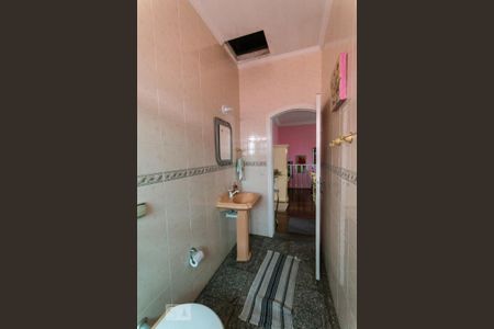 Casa à venda com 480m², 3 quartos e 3 vagasBanheiro Social