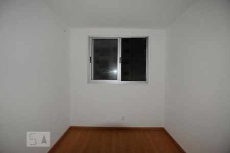 Quarto 1 de apartamento para alugar com 2 quartos, 45m² em Irajá, Rio de Janeiro