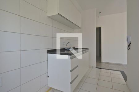 Apartamento à venda com 47m², 2 quartos e 1 vaga Apartamento à venda com 47m², 2 quartos e 1 vagaCozinha e Área de Serviço