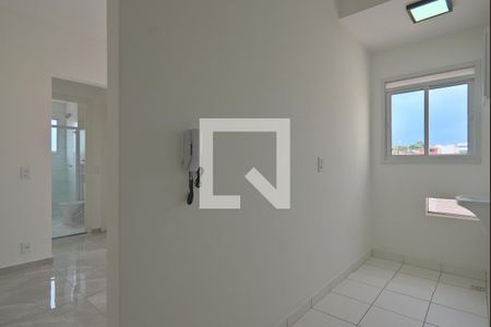 Apartamento à venda com 47m², 2 quartos e 1 vaga Apartamento à venda com 47m², 2 quartos e 1 vagaCozinha e Área de Serviço
