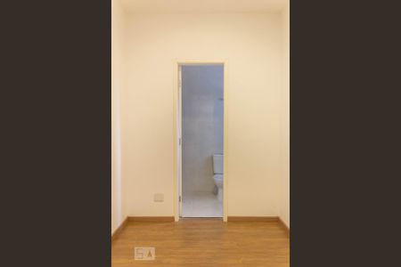 Casa à venda com 144m², 3 quartos e 4 vagasCloset Suíte 3