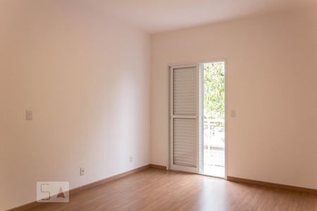 Casa à venda com 144m², 3 quartos e 4 vagasSuíte 3