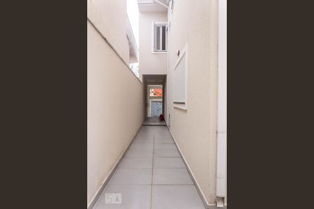 Casa à venda com 144m², 3 quartos e 4 vagasCorredor Lateral