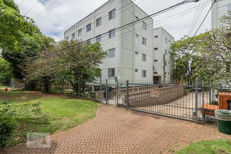Apartamento à venda com 87m², 3 quartos e 1 vaga Apartamento à venda com 87m², 3 quartos e 1 vagaFachada