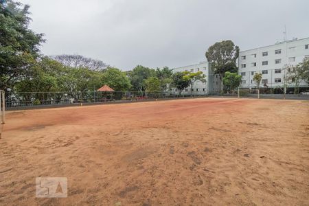 Apartamento à venda com 87m², 3 quartos e 1 vaga Apartamento à venda com 87m², 3 quartos e 1 vagaCampo de Futebol