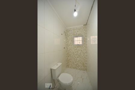 Banheiro da suite de casa à venda com 3 quartos, 100m² em Quarta Parada, São Paulo