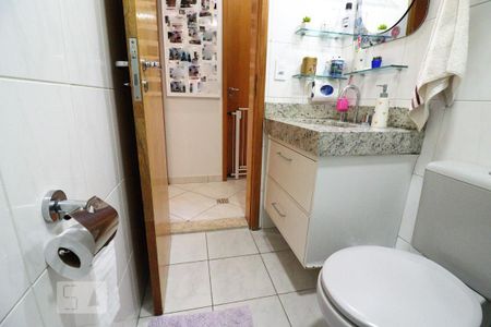 Apartamento à venda com 55m², 2 quartos e 1 vagaBanheiro