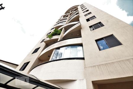 Apartamento à venda com 55m², 2 quartos e 1 vagaFachada
