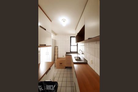 Apartamento à venda com 69m², 2 quartos e 1 vaga Apartamento à venda com 69m², 2 quartos e 1 vagaCozinha