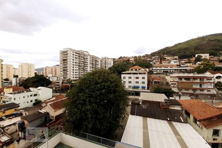 Apartamento à venda com 69m², 2 quartos e 1 vaga Apartamento à venda com 69m², 2 quartos e 1 vagaVista