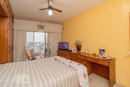 Apartamento à venda com 112m², 3 quartos e 2 vagas Apartamento à venda com 112m², 3 quartos e 2 vagasSuíte