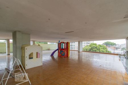 Apartamento à venda com 112m², 3 quartos e 2 vagas Apartamento à venda com 112m², 3 quartos e 2 vagasÁrea Comum - Playground