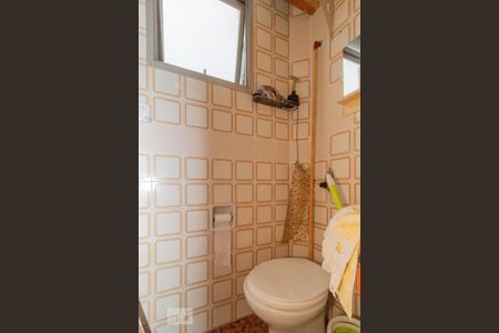 Apartamento à venda com 112m², 3 quartos e 2 vagas Apartamento à venda com 112m², 3 quartos e 2 vagasBanheiro de Serviço