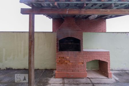 Apartamento à venda com 112m², 3 quartos e 2 vagas Apartamento à venda com 112m², 3 quartos e 2 vagasÁrea comum - Churrasqueira