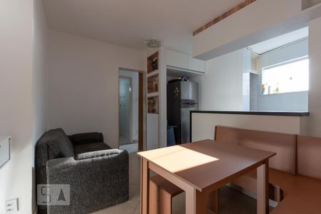 Sala de apartamento para alugar com 1 quarto, 36m² em Jardim Apipema, Salvador