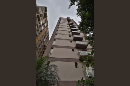 Apartamento para alugar com 227m², 4 quartos e 2 vagasFachada