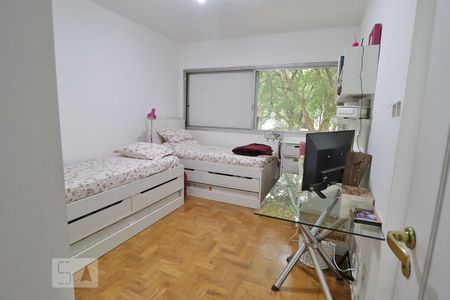 Apartamento para alugar com 227m², 4 quartos e 2 vagasSuíte 1