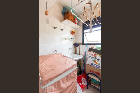 Apartamento à venda com 78m², 2 quartos e 1 vagaÁrea de Serviço