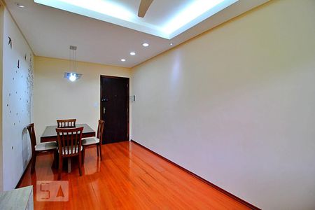 Sala de apartamento para alugar com 2 quartos, 57m² em Vila Tibiriçá, Santo André