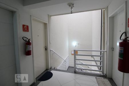 Apartamento à venda com 50m², 2 quartos e 1 vagaHall andar