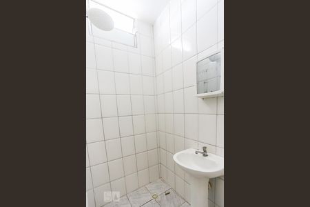 Banheiro de casa para alugar com 1 quarto, 60m² em Vila Sao Luis(zona Oeste), São Paulo