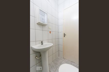 Banheiro de casa para alugar com 1 quarto, 60m² em Vila Sao Luis(zona Oeste), São Paulo