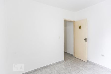 Quarto  de casa para alugar com 1 quarto, 60m² em Vila Sao Luis(zona Oeste), São Paulo