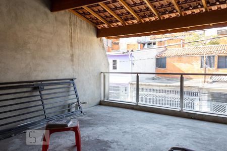 Casa à venda com 110m², 2 quartos e 2 vagas Casa à venda com 110m², 2 quartos e 2 vagasÁrea Externa dos Quartos