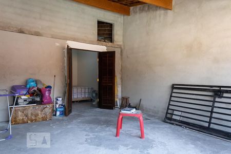 Casa à venda com 110m², 2 quartos e 2 vagas Casa à venda com 110m², 2 quartos e 2 vagasÁrea Externa dos Quartos